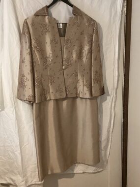 Coldwater Creek Gold Embellished Two-Piece dress and jacket